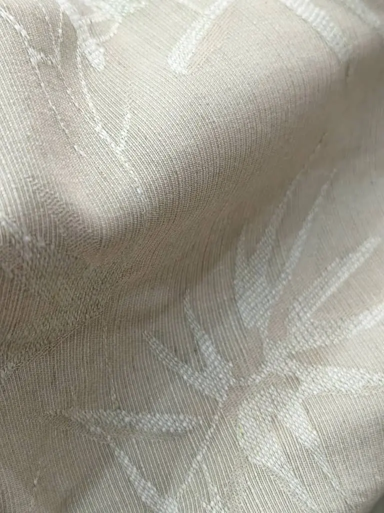 1232- مانتو مزونی الین (ایراد دار)